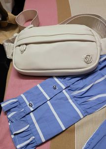 Classy Blue Top 💙