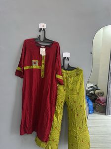 Red & Green Kurta Set (XXL)