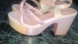 Heels Like New