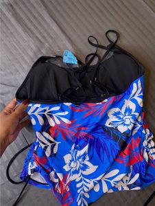 Floral padde top