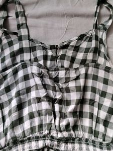 Green Check Crop Top 💚