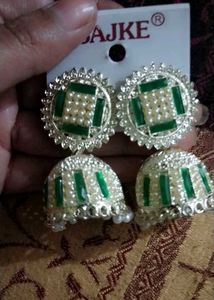 White Pearl Earrings