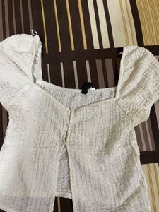 white H n M top