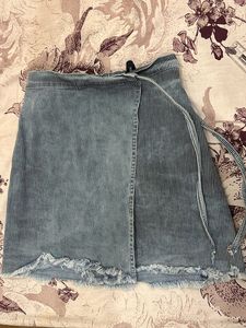 Denim Skirt (xs-s)