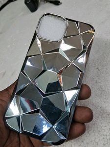 Iphone 13 + 14 Available