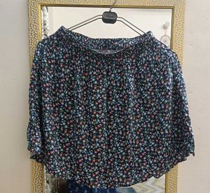 Blue Floral Printed Skirt 🎀....