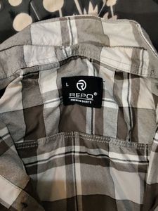 Men&#39;s Plaid Shirt