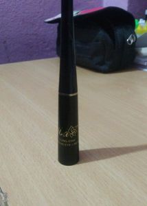IBA Waterproof Eyeliner