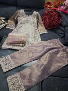 Elegant Kurta Set &amp; Dupatta L