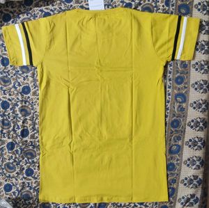 Zara Mustard T-Shirt