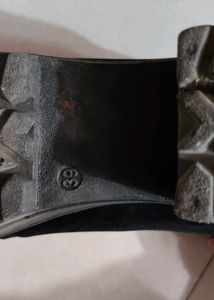 Voguish Women Boots