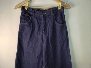 High Rise Stright Leg Jean