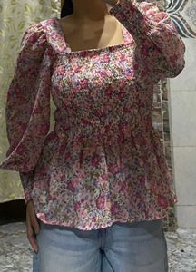 Floral top