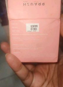 Praush Silk Blur Primer