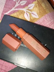 The London Lipstick