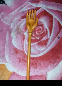 Itching Handstick