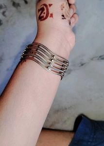 Designer Kada