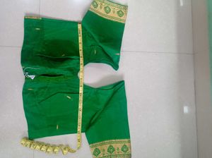 Saree With Blouse