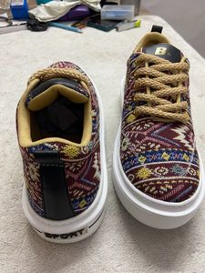 Unisex Canvas Cloth Material Shoes