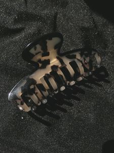 1 Piece Claw Clip