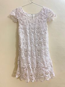 Croshia White Top