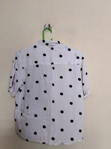 Polka Dotted Shirt 🤍 🖤