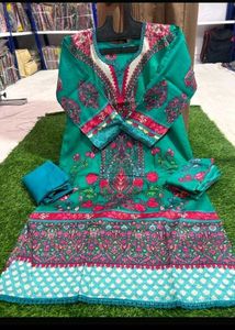 New Elegant Green Printed Kurta Set