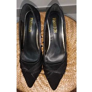 Satin Kitten Pumps