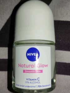 nivea under arm deodrant  even tone deodran