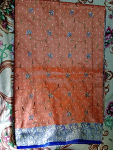 get for 300/- Elegant Floral Saree