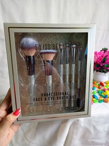 Swiss Beauty Makeup Brushes