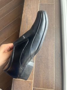 Black Formal Shoes For 10 Yrs Old/used Only Once