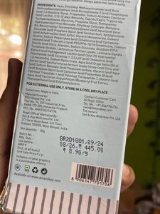 Dot &amp; Key Blueberry Barrier Repair Sunscreen