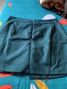 Women Solid Skorts Green Skirt