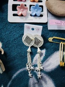 Bundle of Assorted Hair Accessories &amp; Jewel