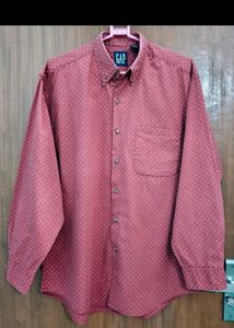 GAP Shirt