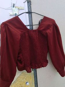 Mehrun Crop Top With Long Sleeve