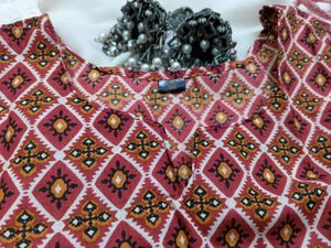 Sleeveless Short Kurti