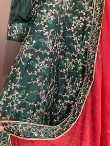 Green Shalwar Suit Dupatta