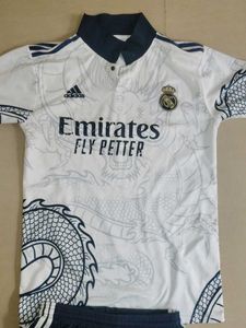 Real Madrid Kit