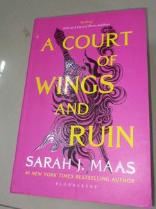 A Court Of Wings And Run Sarah J Maas