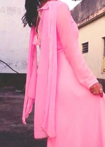 Elegant Pink Kurta Set
