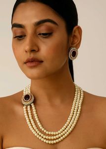 Pearl Necklace Set