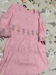 Elegant Short Kurti (Women&#39;s)