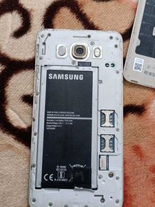 Samsung Galaxy J7 2016