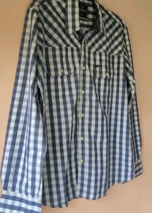 Men&#39;s Casual Shirt