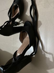 Long Ribbon Type Heels 👠