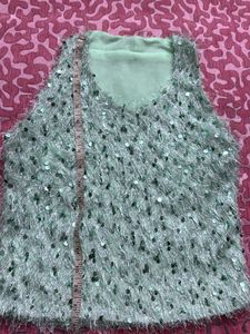 Sleeveless Unisex Girl Tunic For 11-12 Yrs
