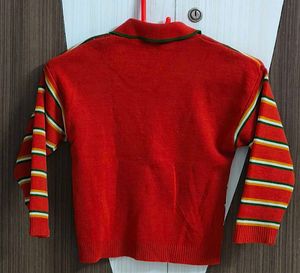 noody red sweator