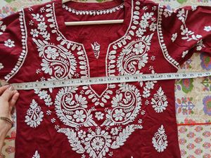 Chikankari Kurta (Mid-length)